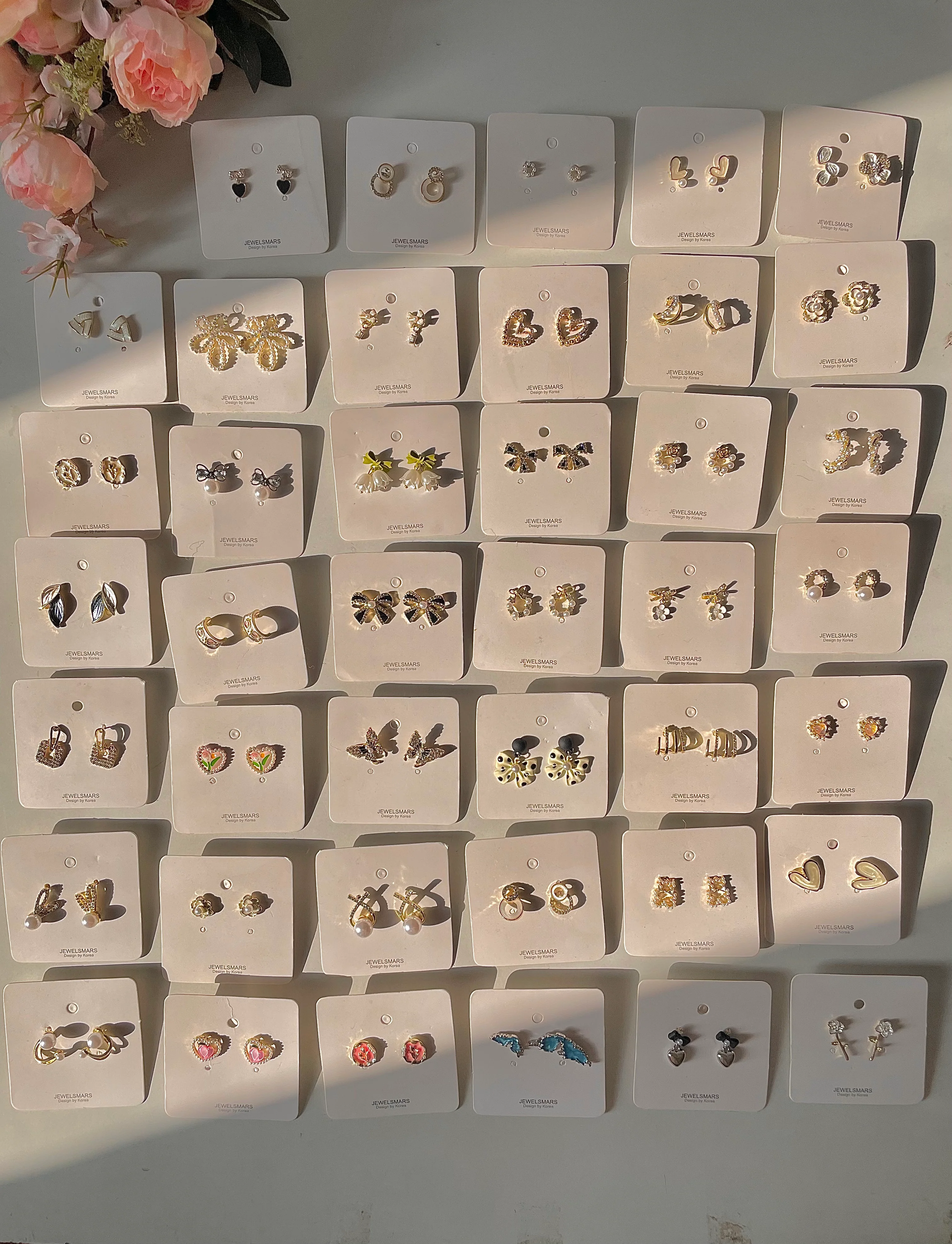 Random Korean Earring - Image 2