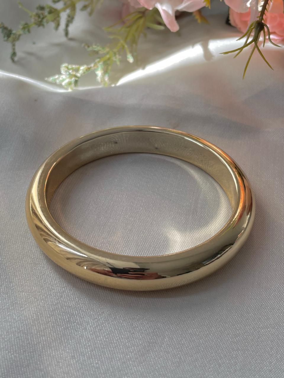 Golden Hour Gold Bangle - Image 3