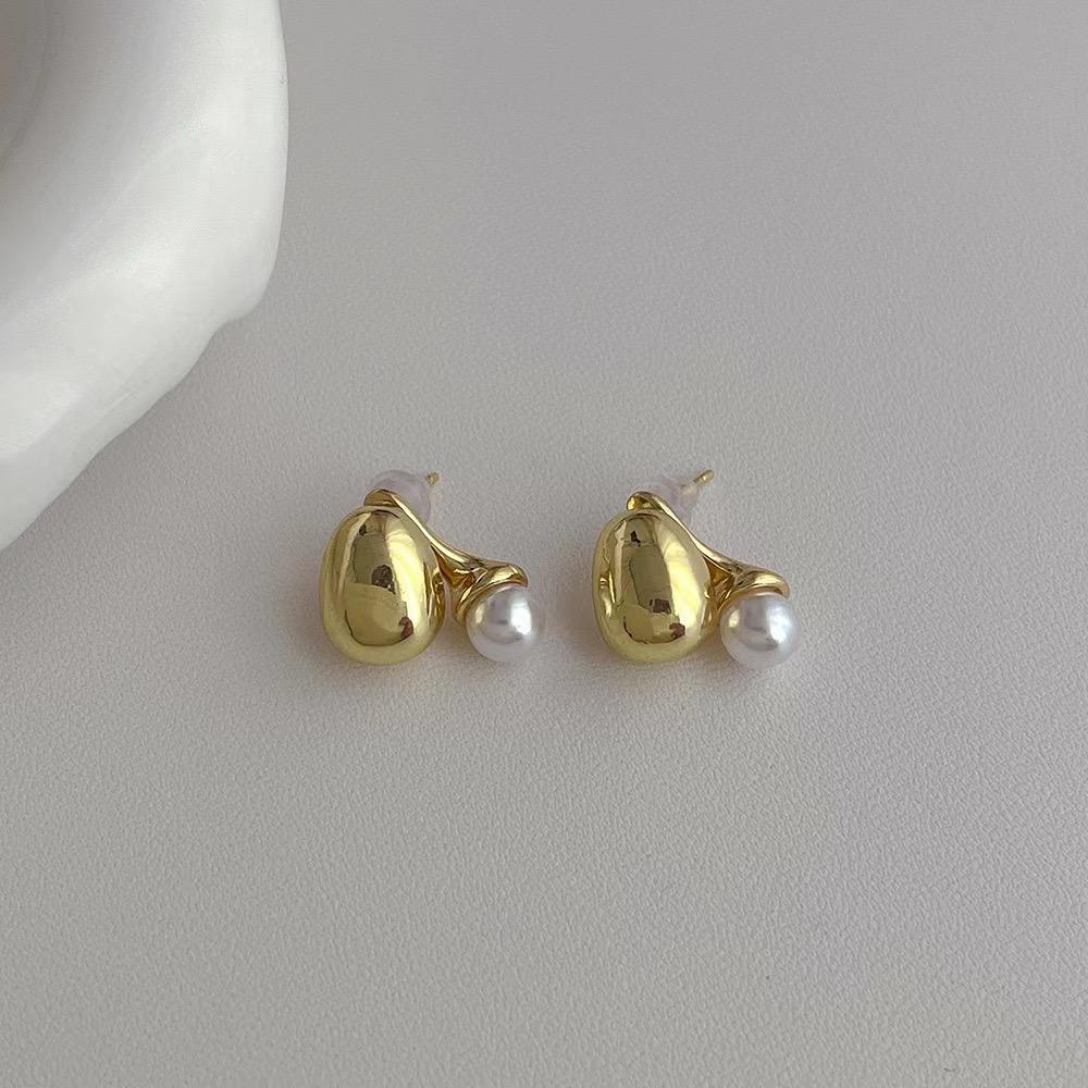 Alfi Statement Earrings - Image 3