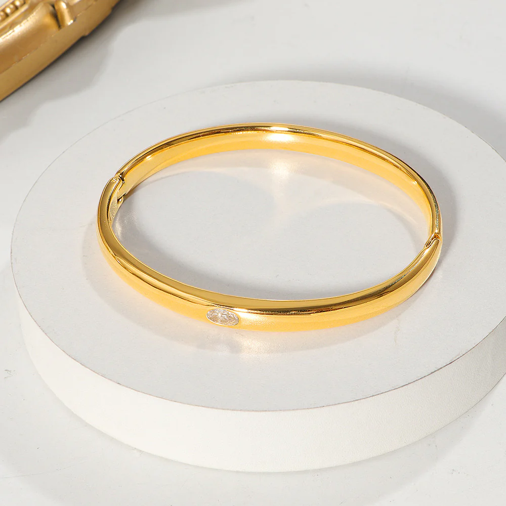 All time Classic Gold Bracelet - Image 4