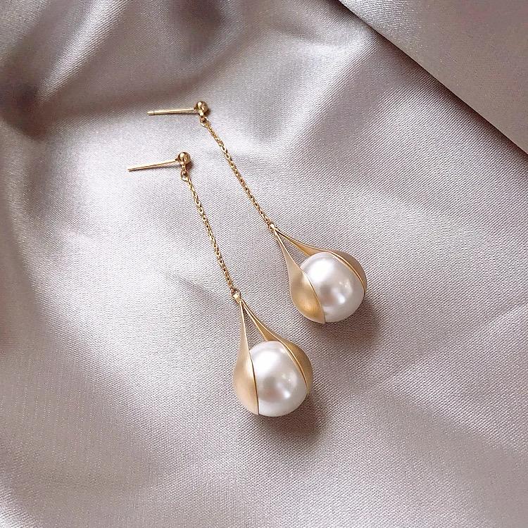 Allure Pearl Drop Earrings - Image 2
