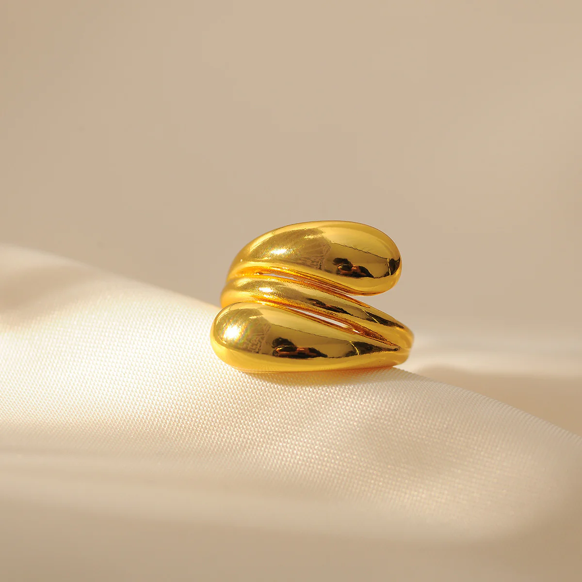 Always Iconic! Gold Ring - Image 2