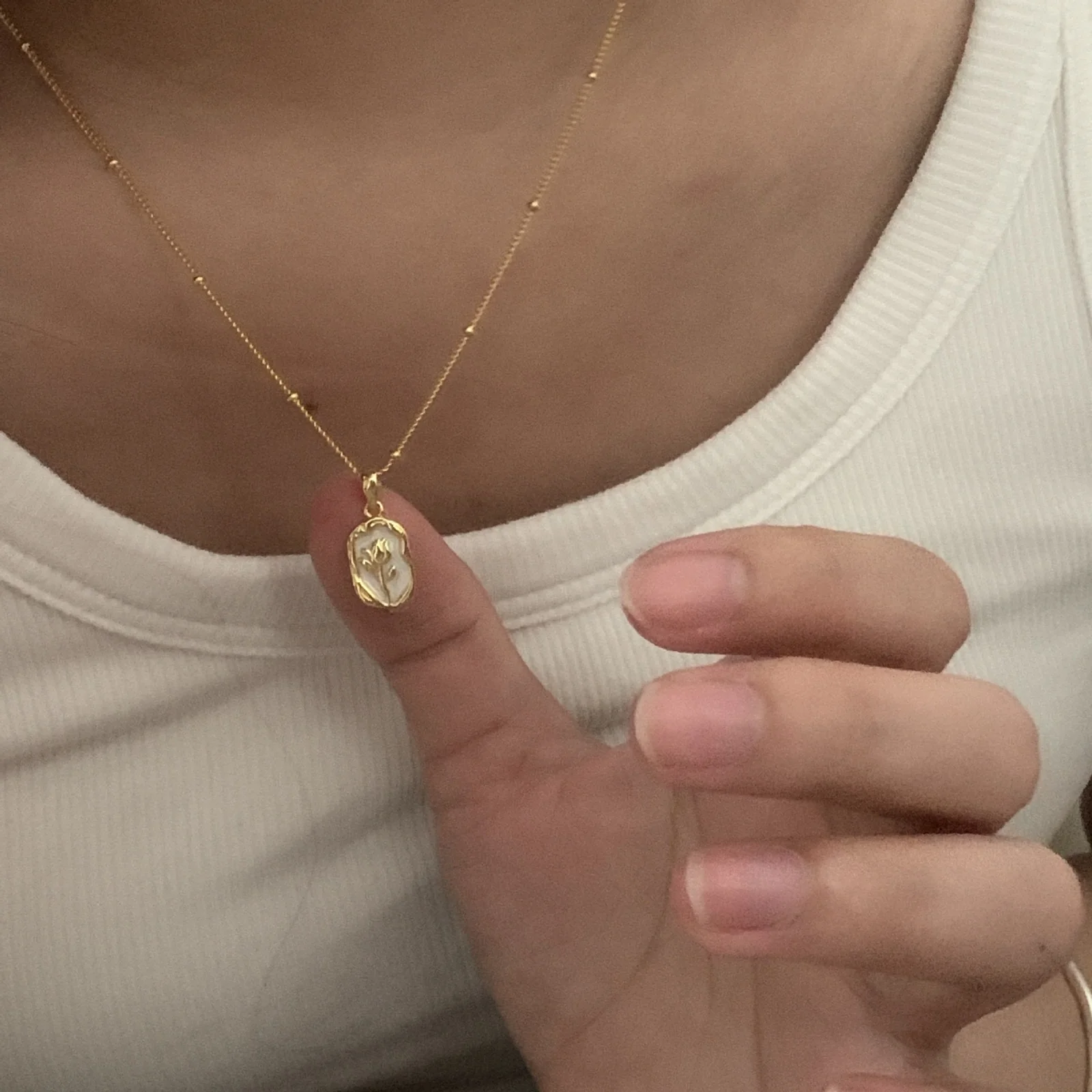 Rose Pretty Necklace