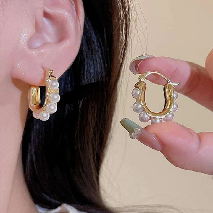 Amelia Pearl Hoop Earrings - Image 3