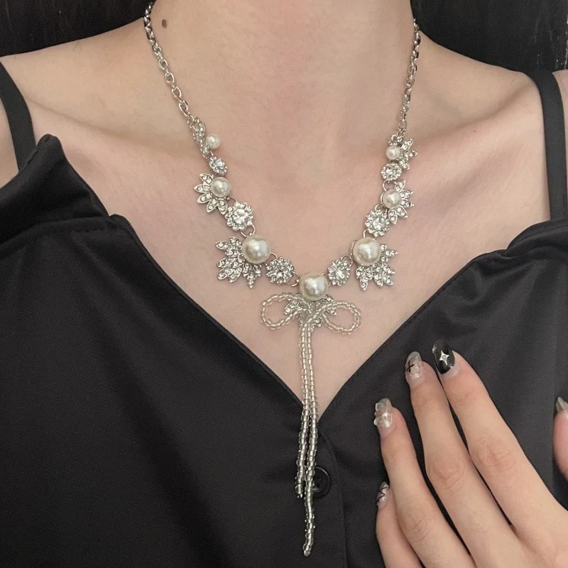 Angel in Disguise Bow Necklace - Image 2