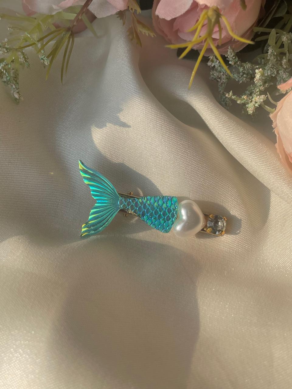 Aqua-girl Mermaid Hair Clip - Image 2