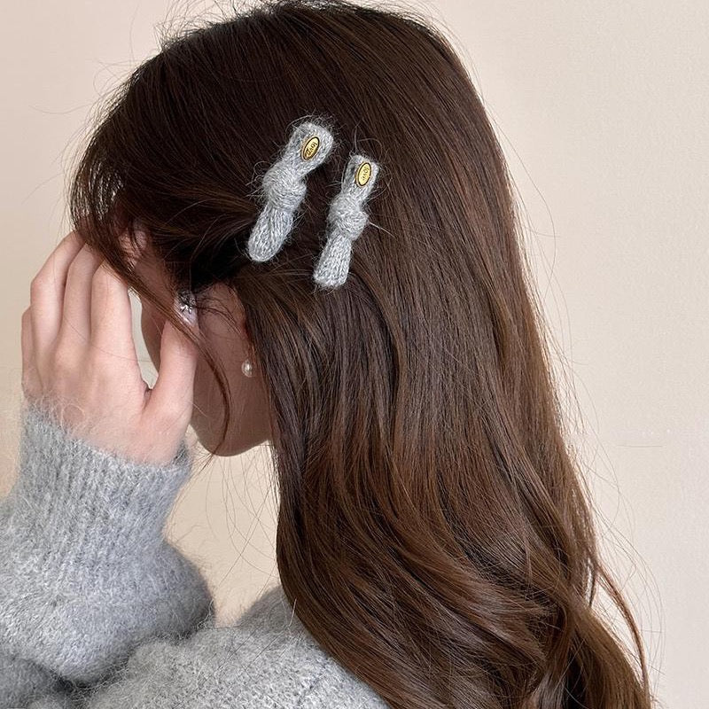Ashy Angel Bow Hair Clip - Image 3