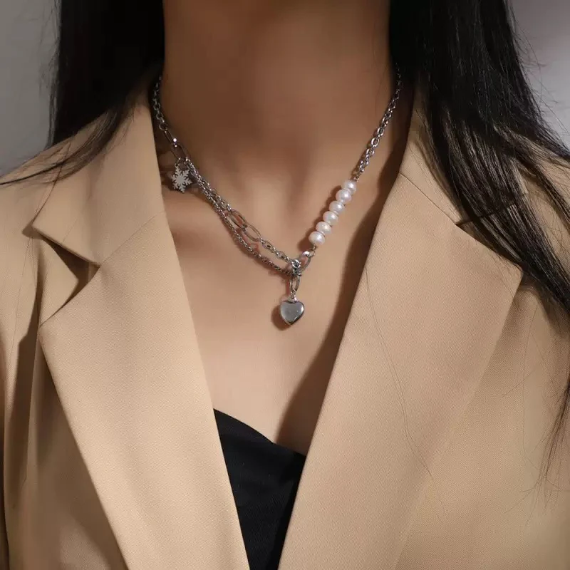 Asymmetrical Pearly Heart Necklace