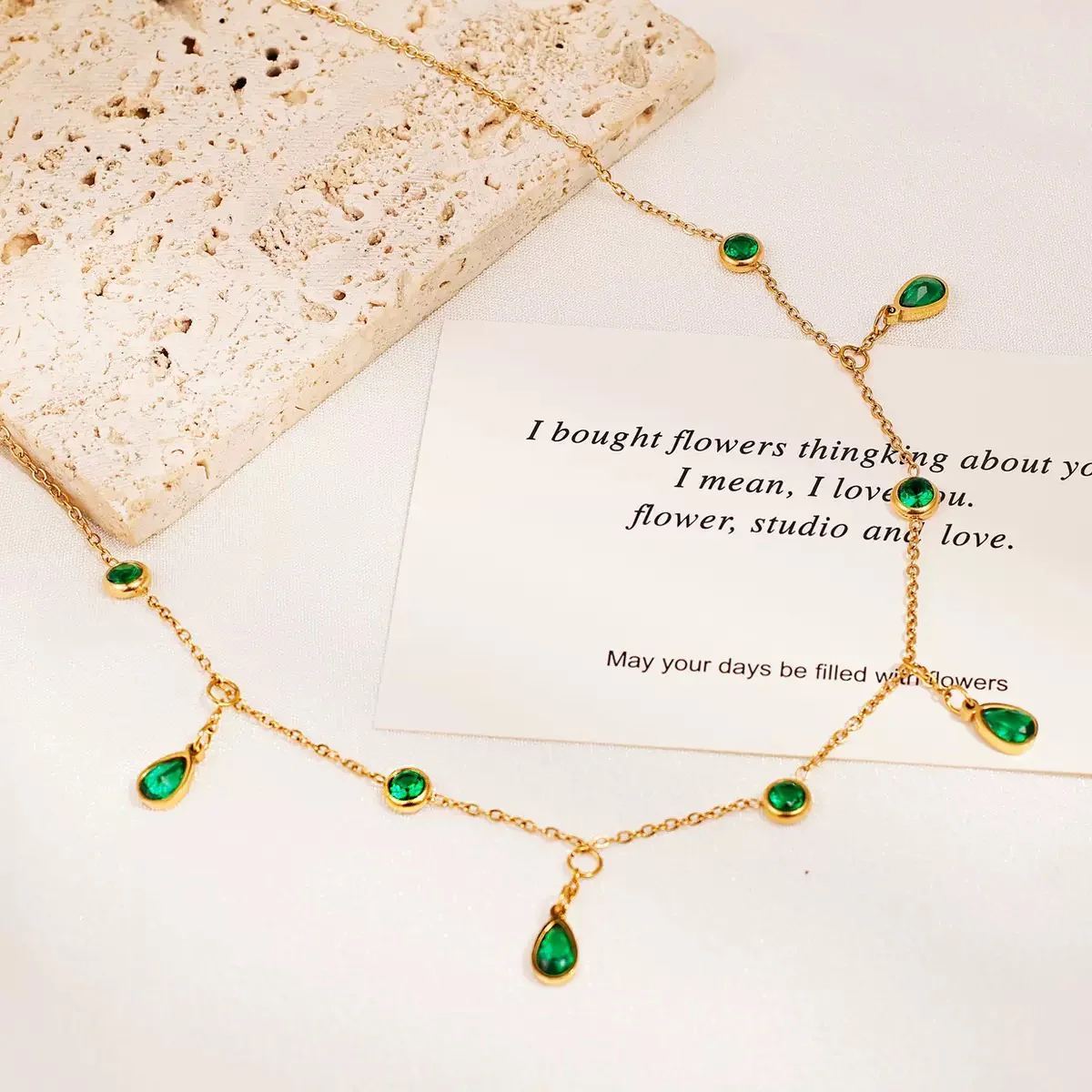 Aurelia Green Girly Necklace - Image 3