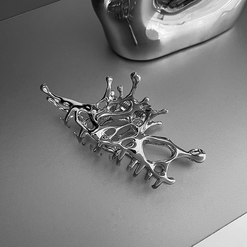 Badass Metal Claw Clip - Image 2
