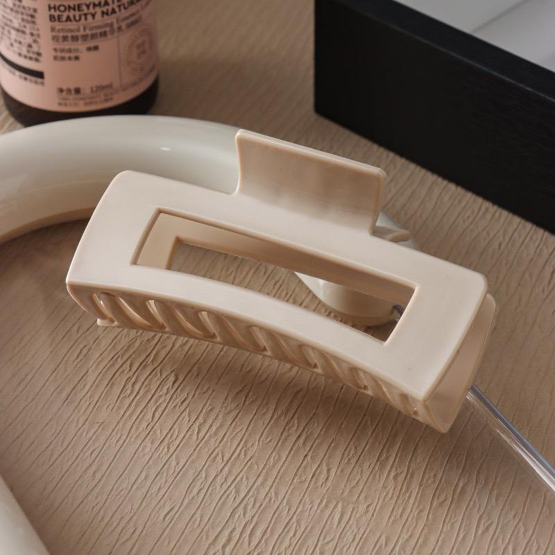 Basic Batch unbreakble Bendable Claw clip - Image 3