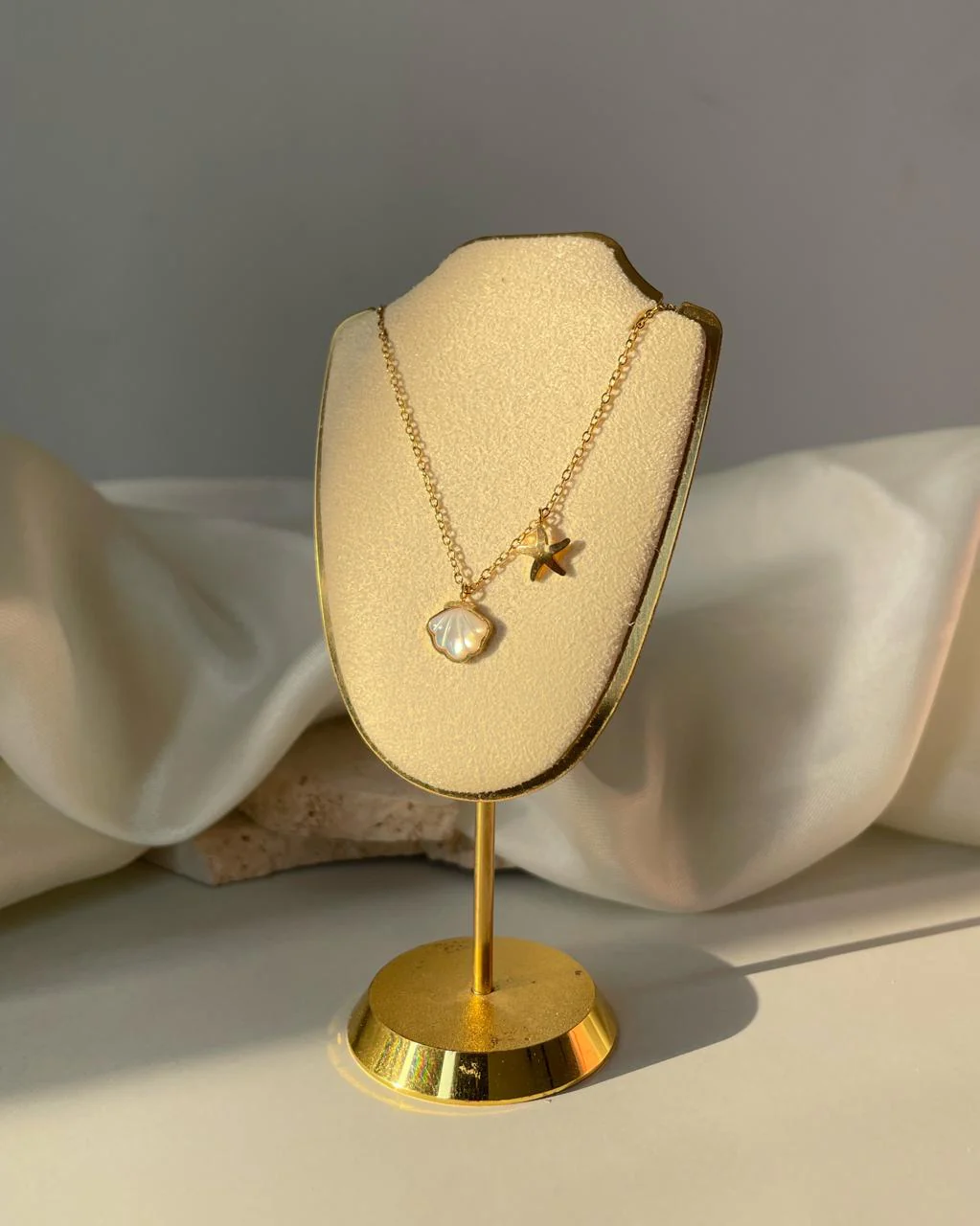 Beach Day Necklace [18k gold plated] - Image 2