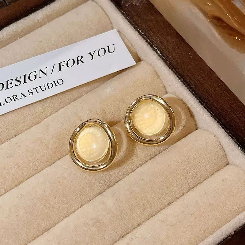 Beige Bliss Stud Earrings - Image 2