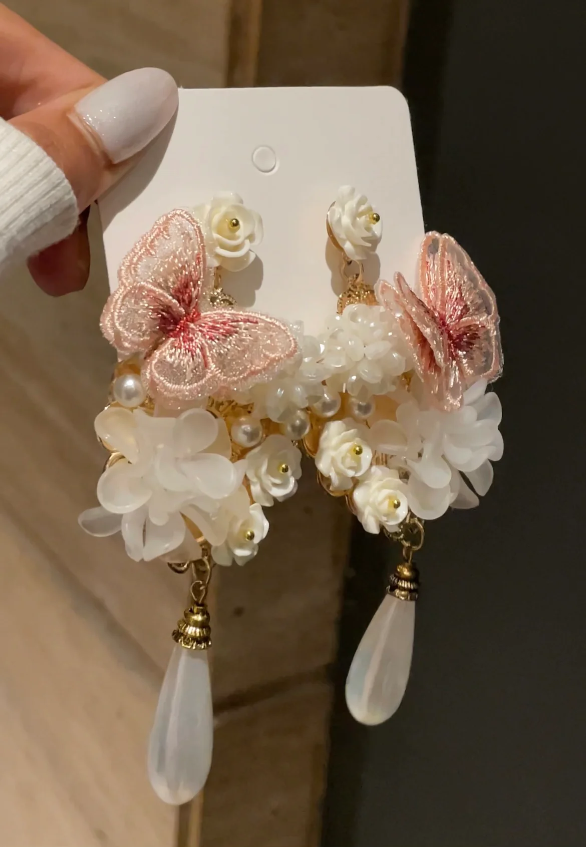 Bella Bloom Dreamy Earrings - Image 2