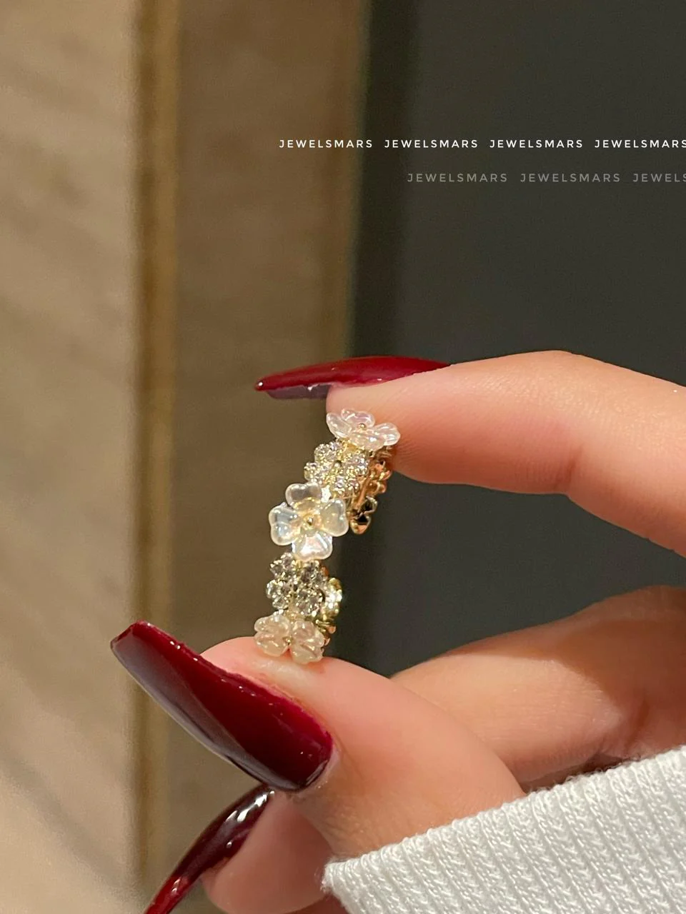Bella Bloom Ring - Image 3