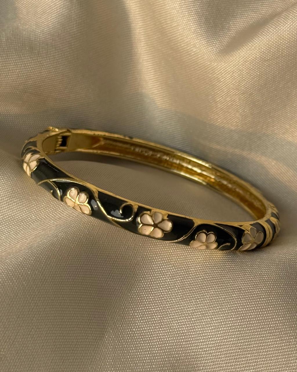 Charm Floral Enamel Bangle