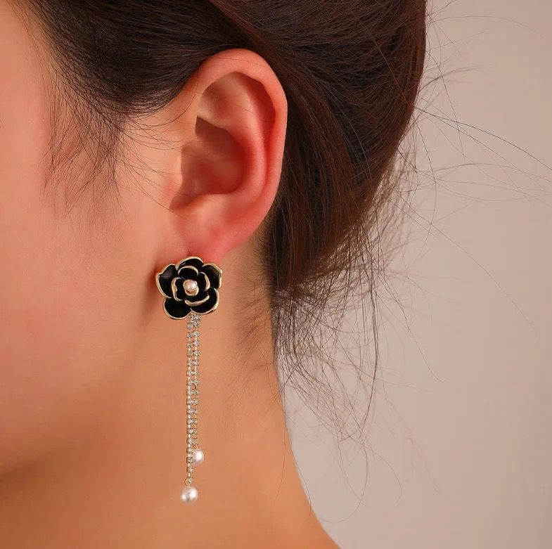 Black Rose Earrings - Image 2