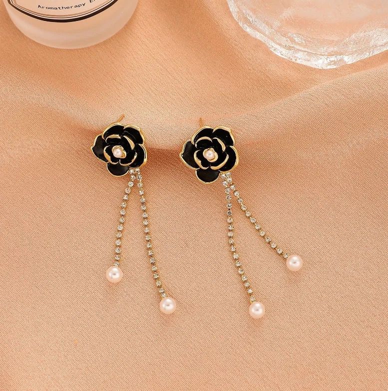 Black Rose Earrings - Image 3