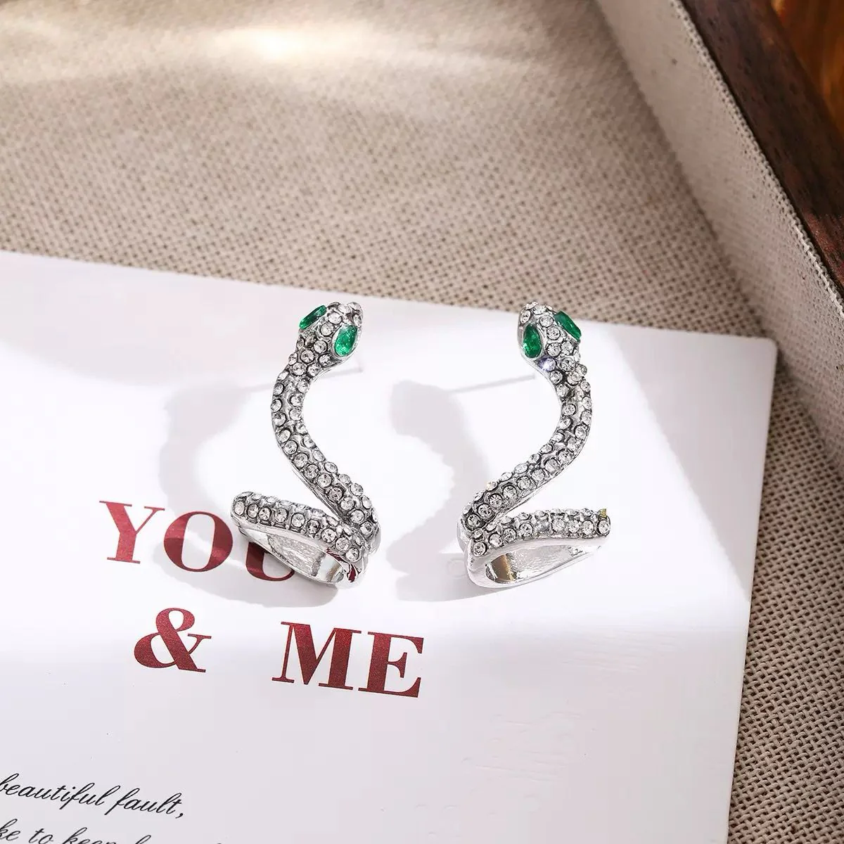 Blingy Sin Snake Earcuff - Image 4