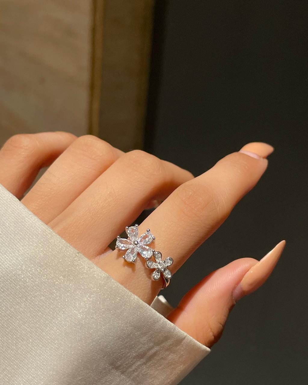 Bloom Flower Ring - Image 3