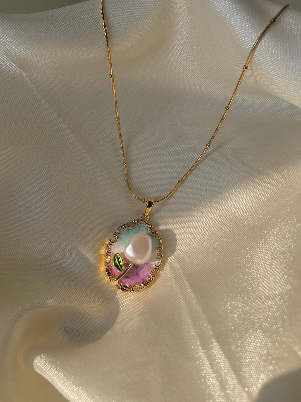 Blooming in Ombre! Necklace - Image 3