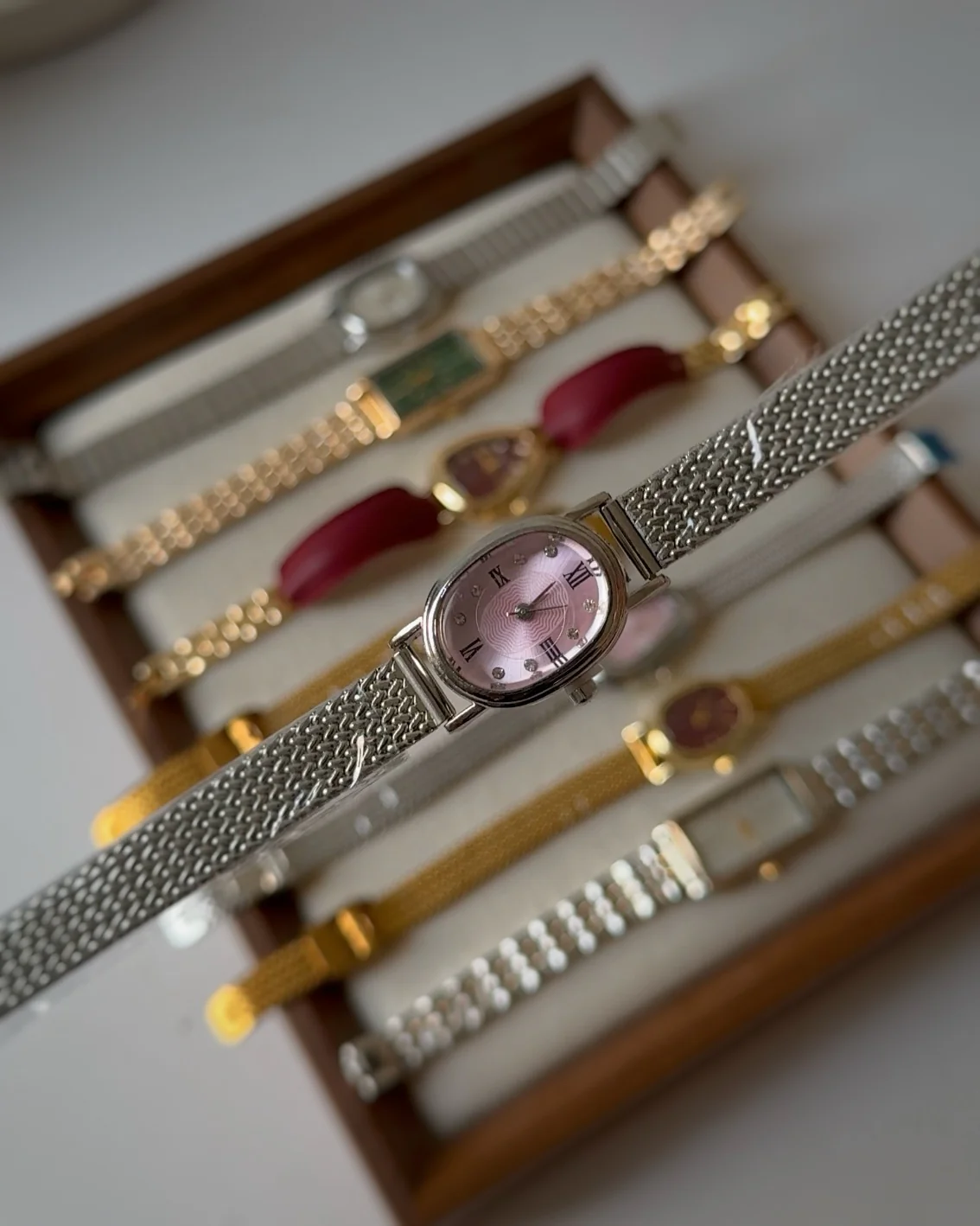 Blush Reverie Mesh Watch - Image 3