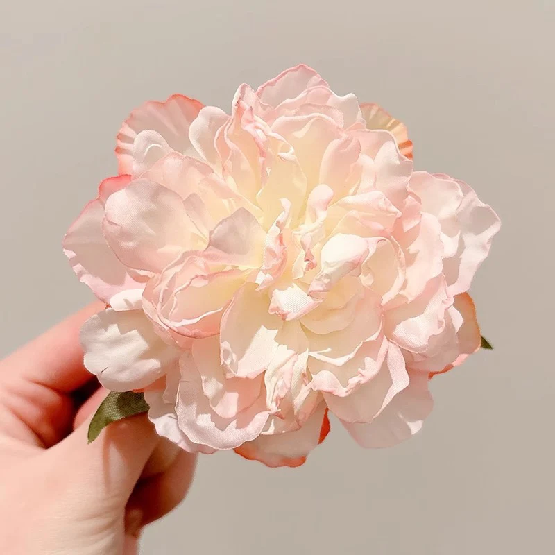 Blushing-blooming Rose Hairclip - Image 2
