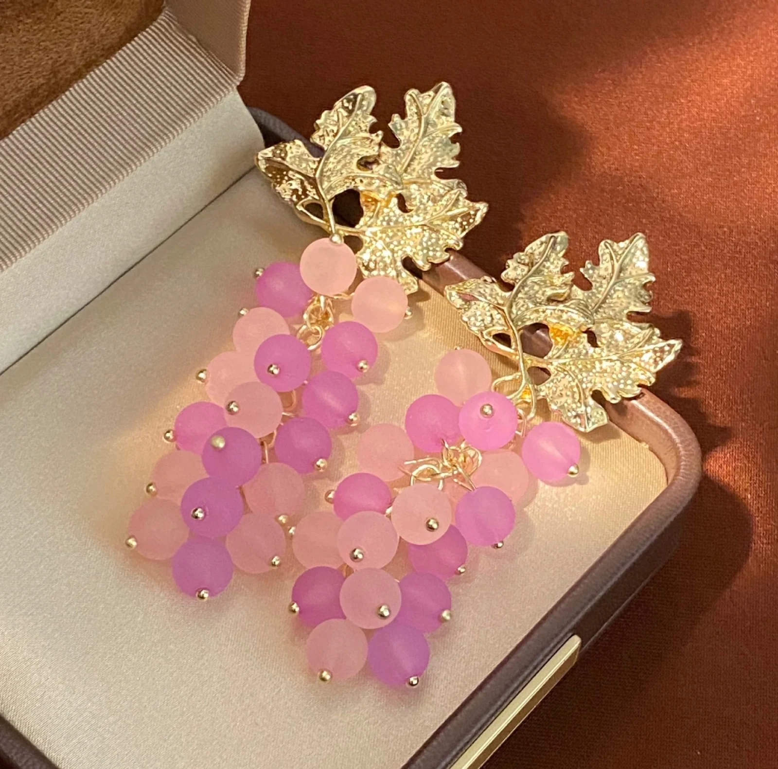 Blushing Duchess Earrings - Image 2