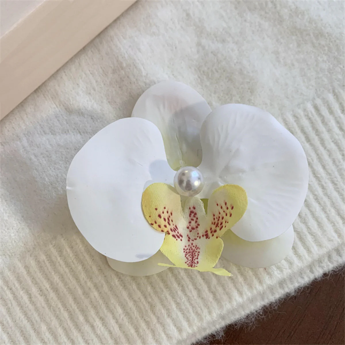 Bora Bora Orchird Hairclip