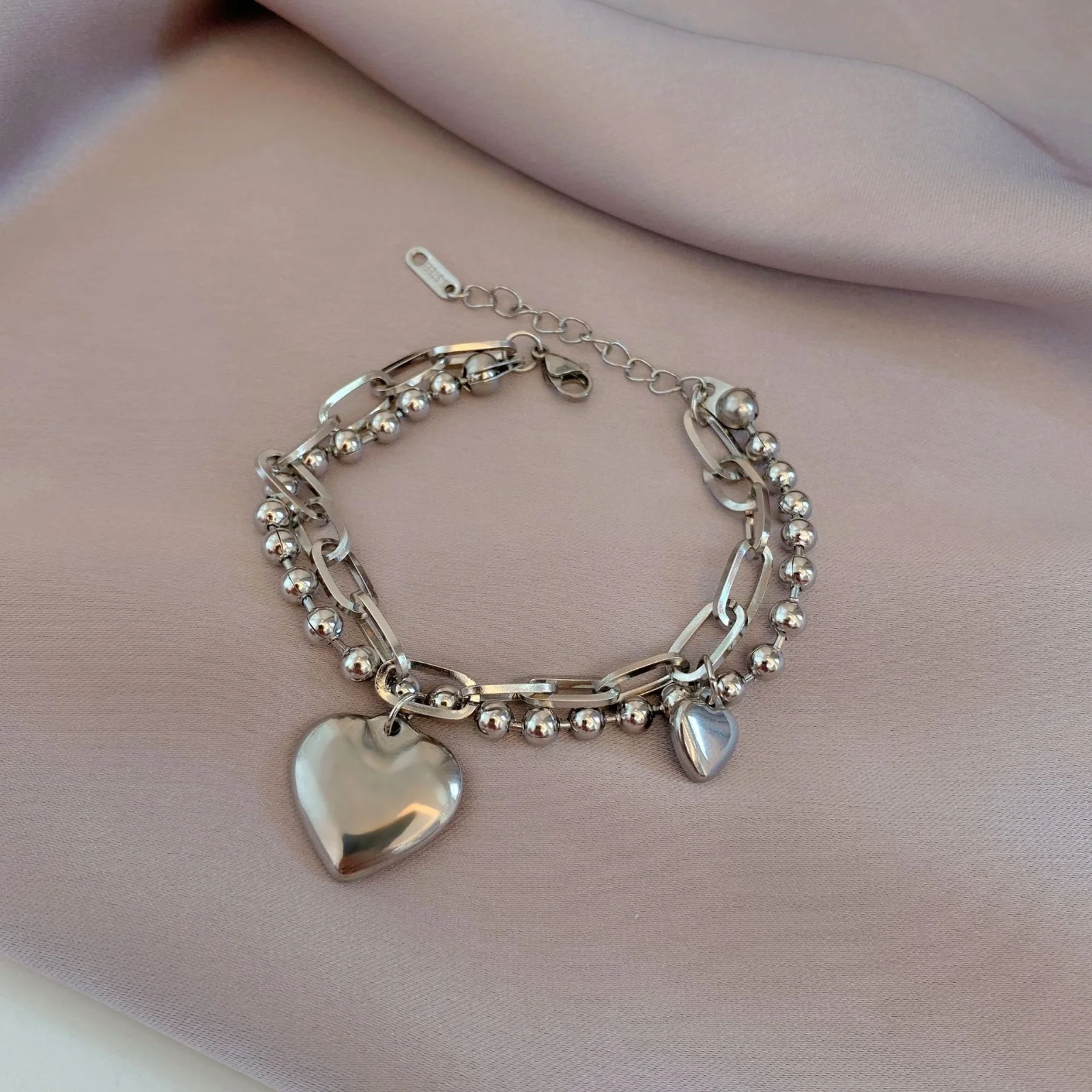 Boss Girl Beaded Heart Bracelet - Image 4