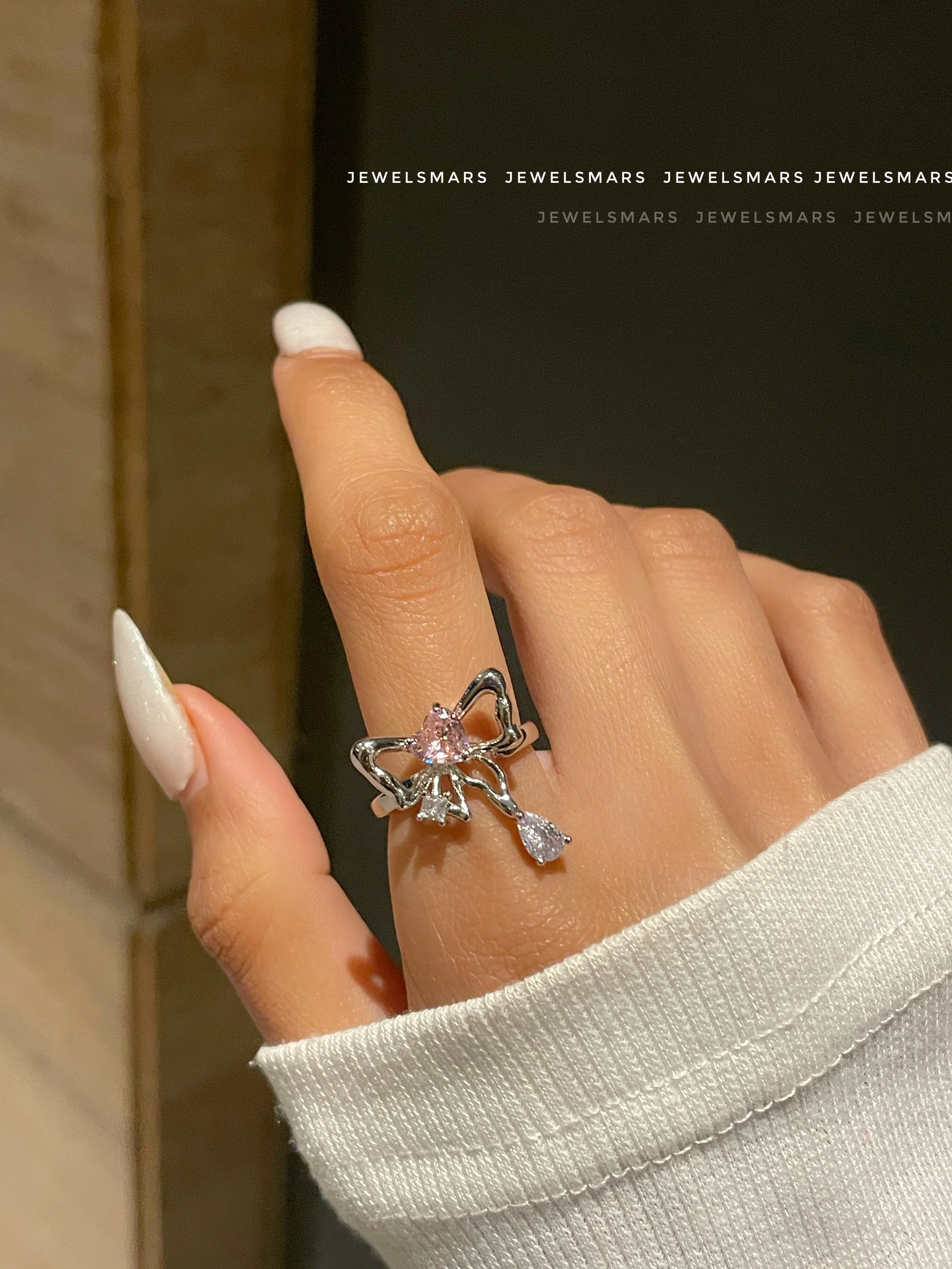 Bow Me Ring - Image 2