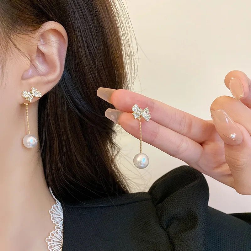 Bow Pearl drop Earjacket earrings - Image 4