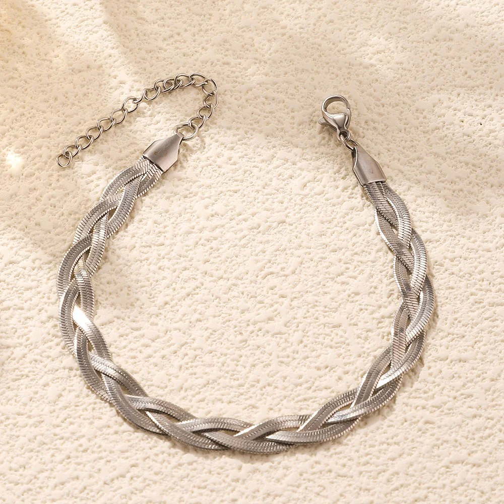 Braided Baddie Bracelet - Image 3