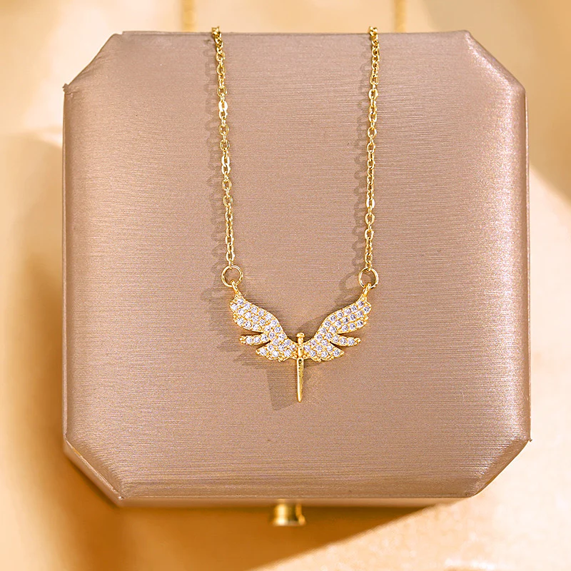 Bridgerton Fairy Necklace - Image 4