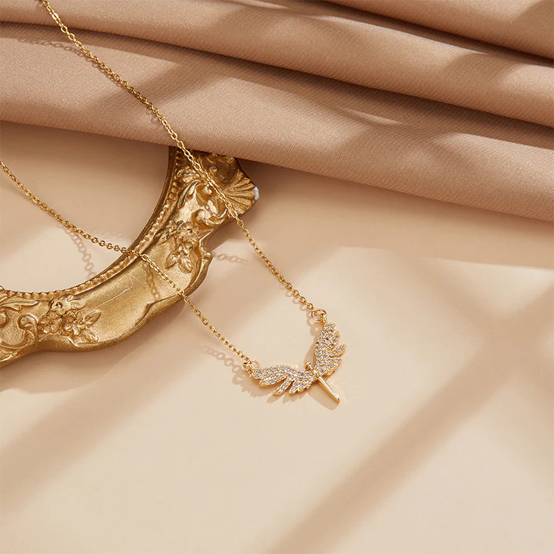 Bridgerton Fairy Necklace - Image 5