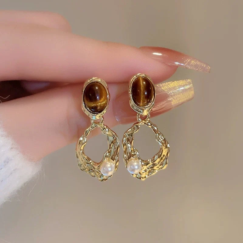 Bronzed Babe Earrings - Image 3