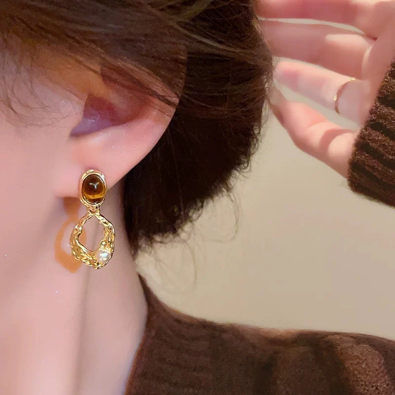 Bronzed Babe Earrings - Image 4
