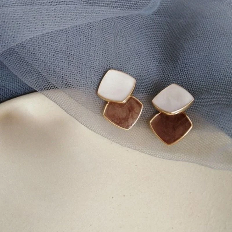Brown Statement Earrings - Image 4