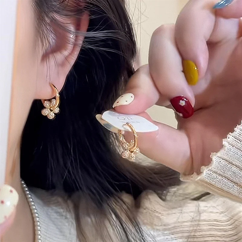 Brunch Date Flower Earrings - Image 2