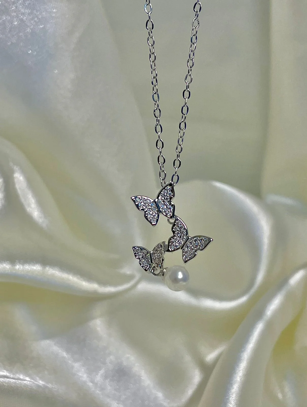 Butterflies in Love - Dreamy Necklace - Image 4