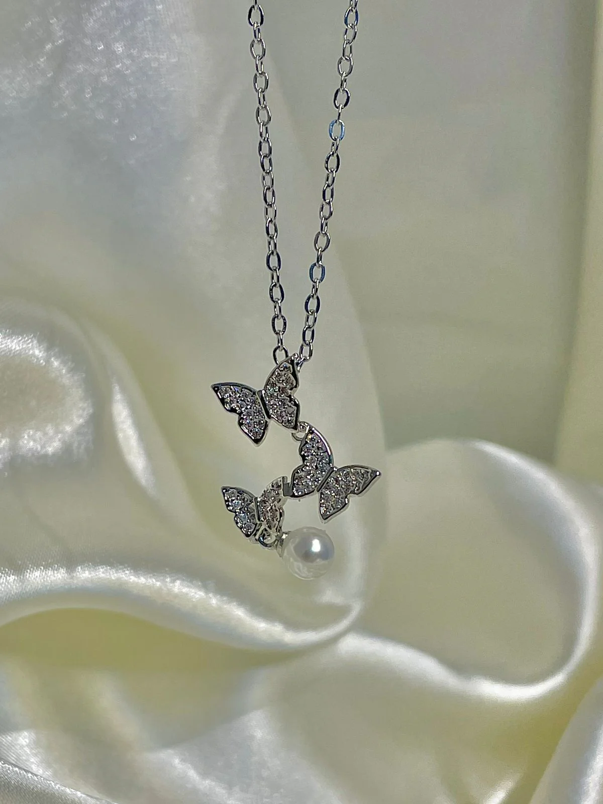 Butterflies in Love - Dreamy Necklace - Image 5