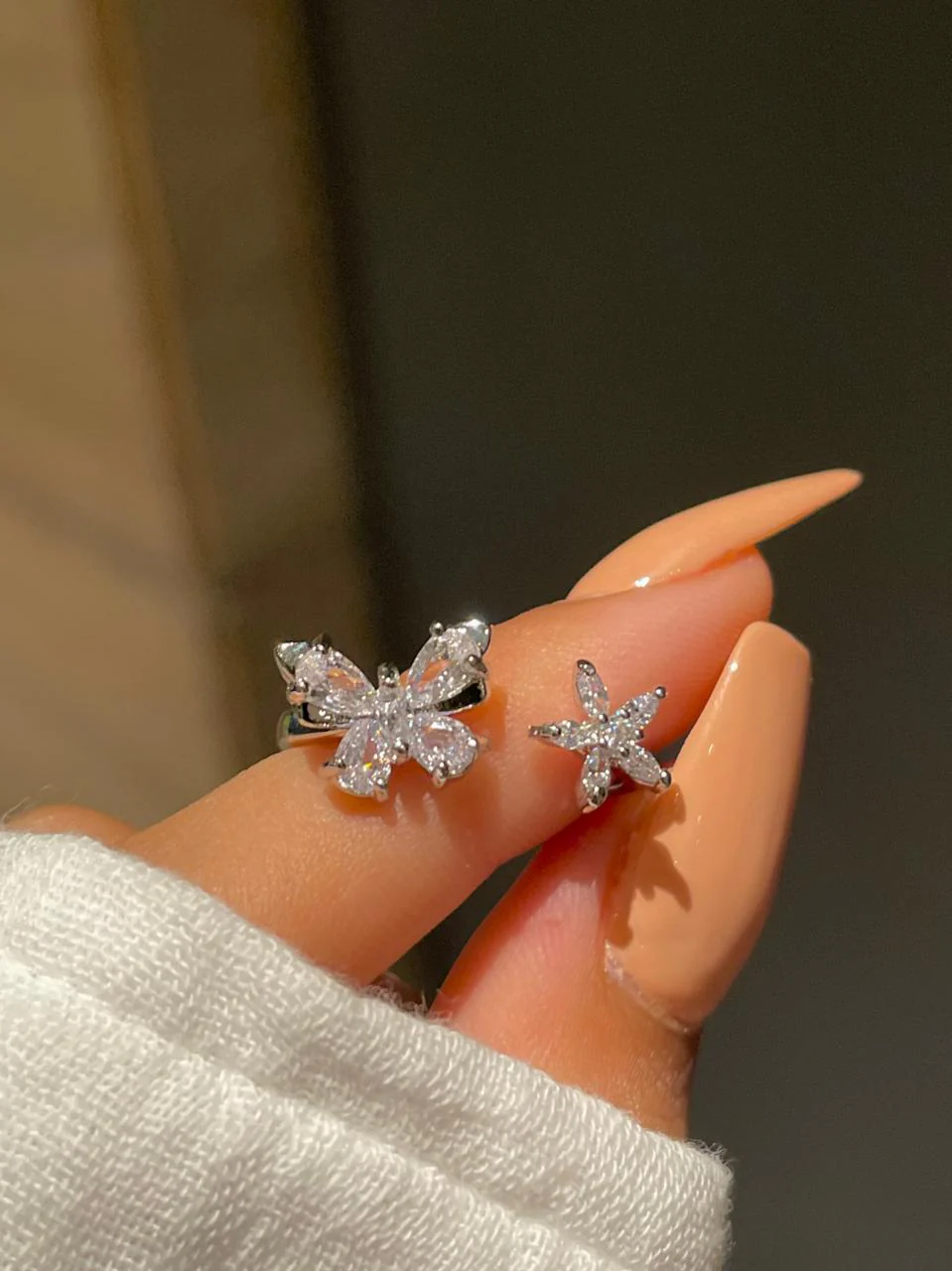 Butterfly Flower Ring - Image 2