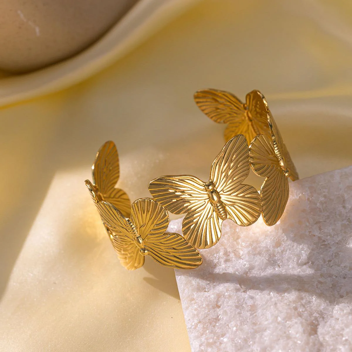Butterfly Handcuff - Image 5