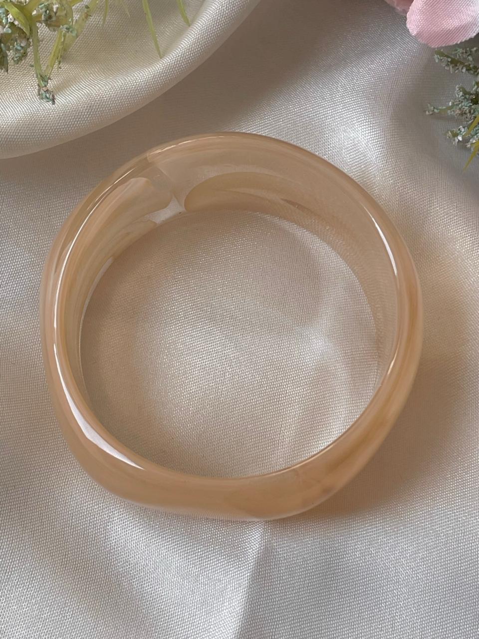Cabana Calling! Acrylic Bangle - Image 3
