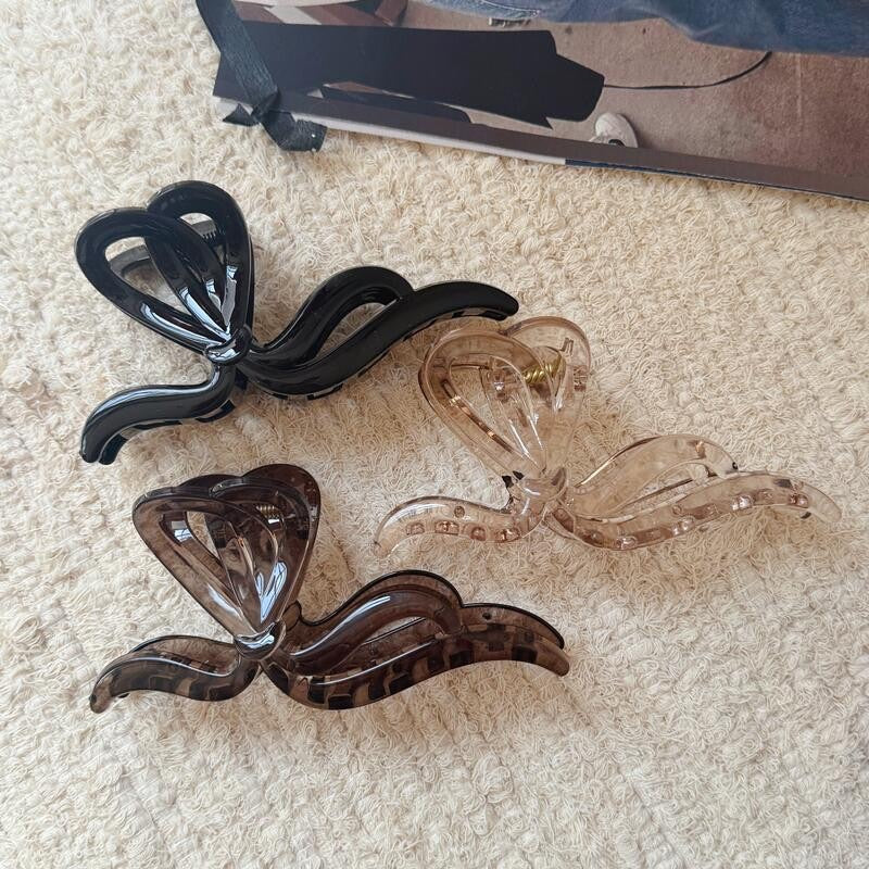 Certified Princess Bow Claw Clip - Image 4