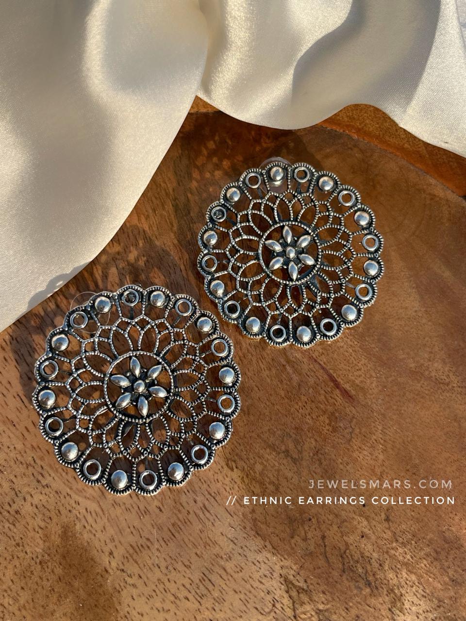 Chakra Studs