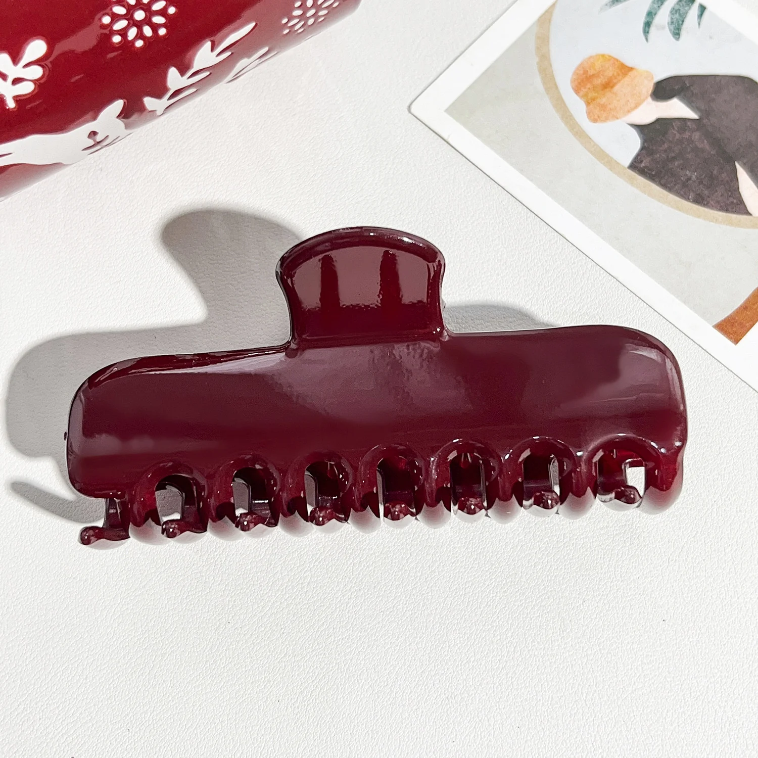 Cherry-coke core Claw Clip - Image 2