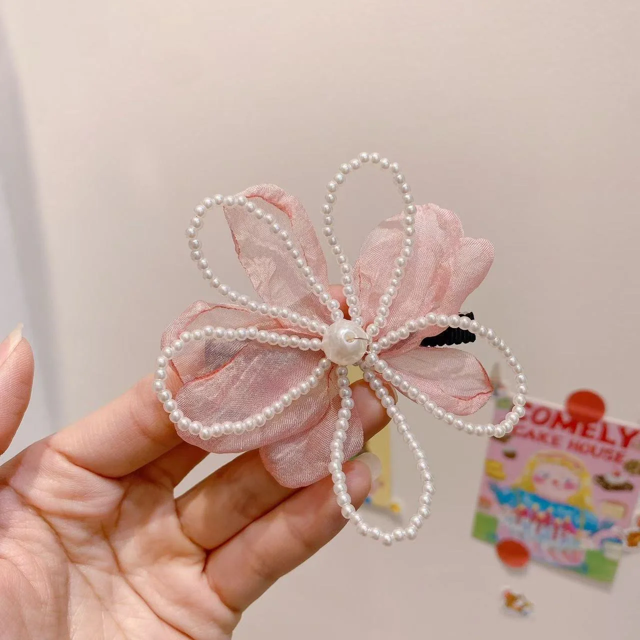 Cherryblossom Pearl Hair Clip - Image 2