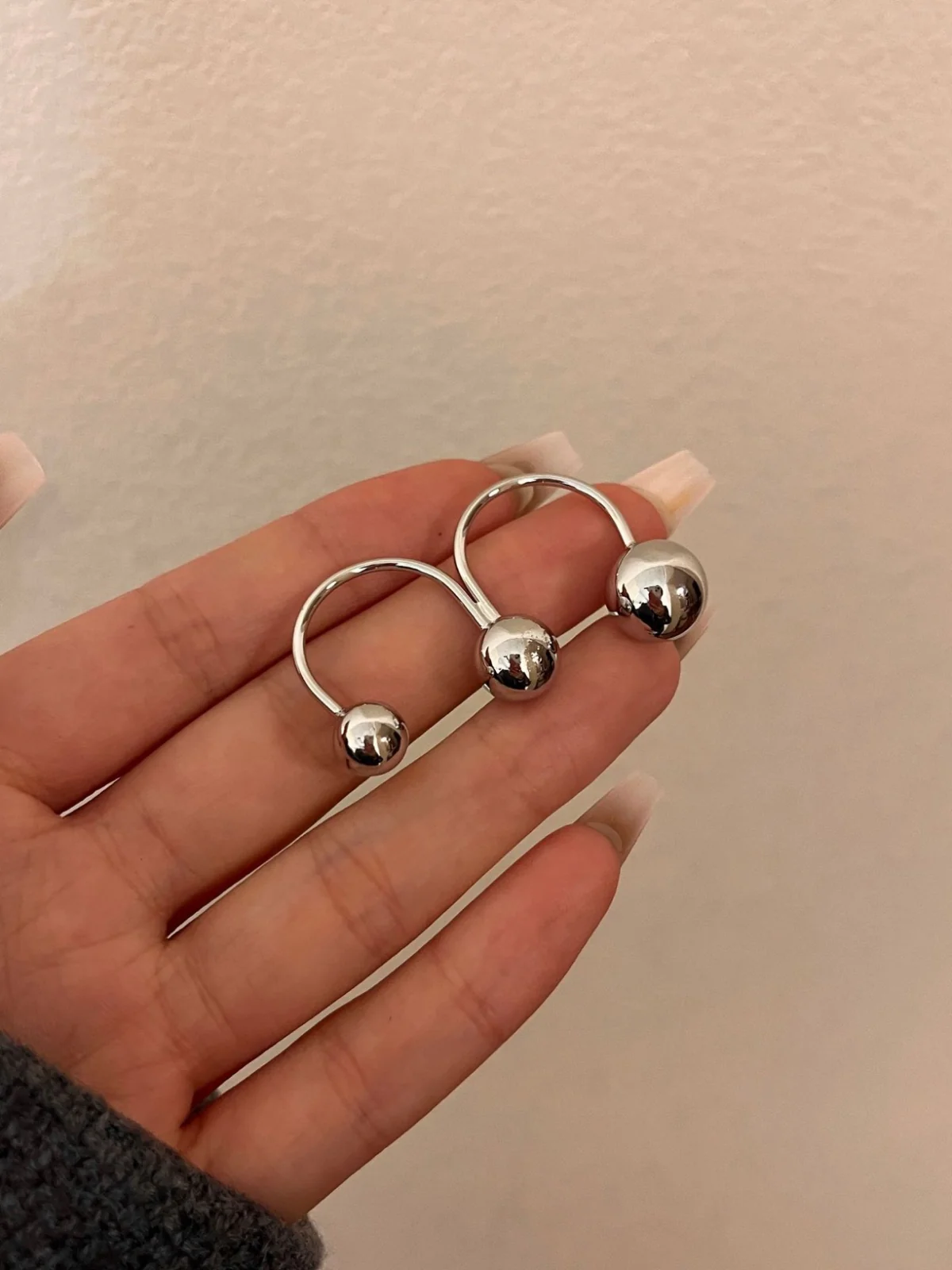 Chunky Silver Double-ball Ring - Image 2