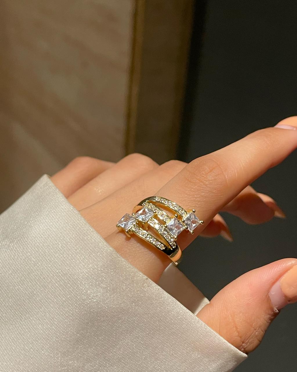 Cocktail Statement Ring - Image 3